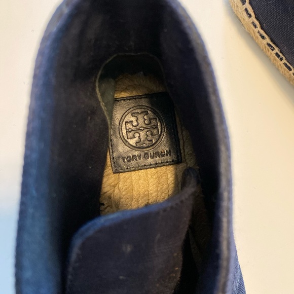 Tori Burch Navy Blue Flat Espadrilles - Picture 3 of 4